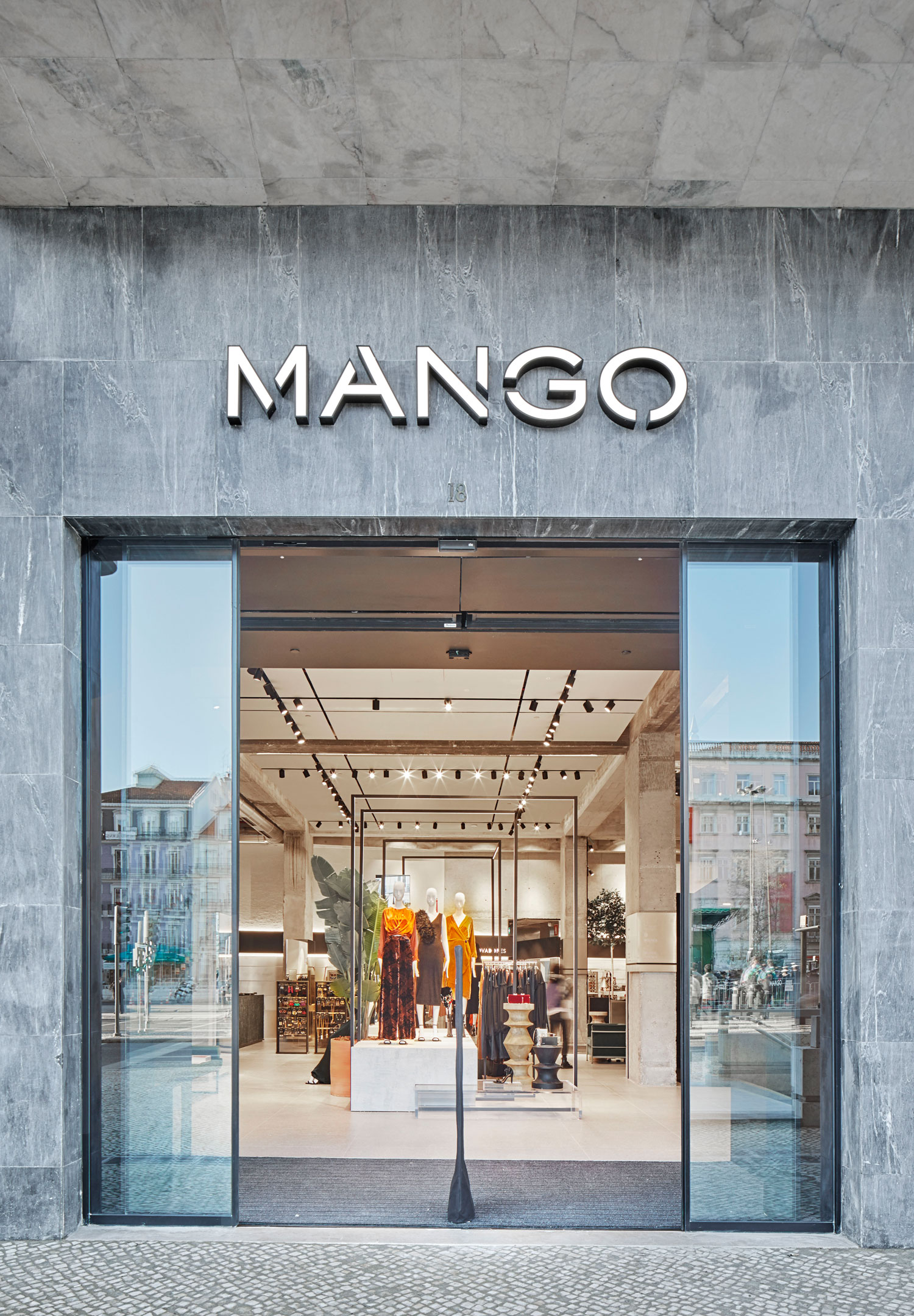 MANGO INAUGURA NOVA FLAGSHIP STORE EM LISBOA