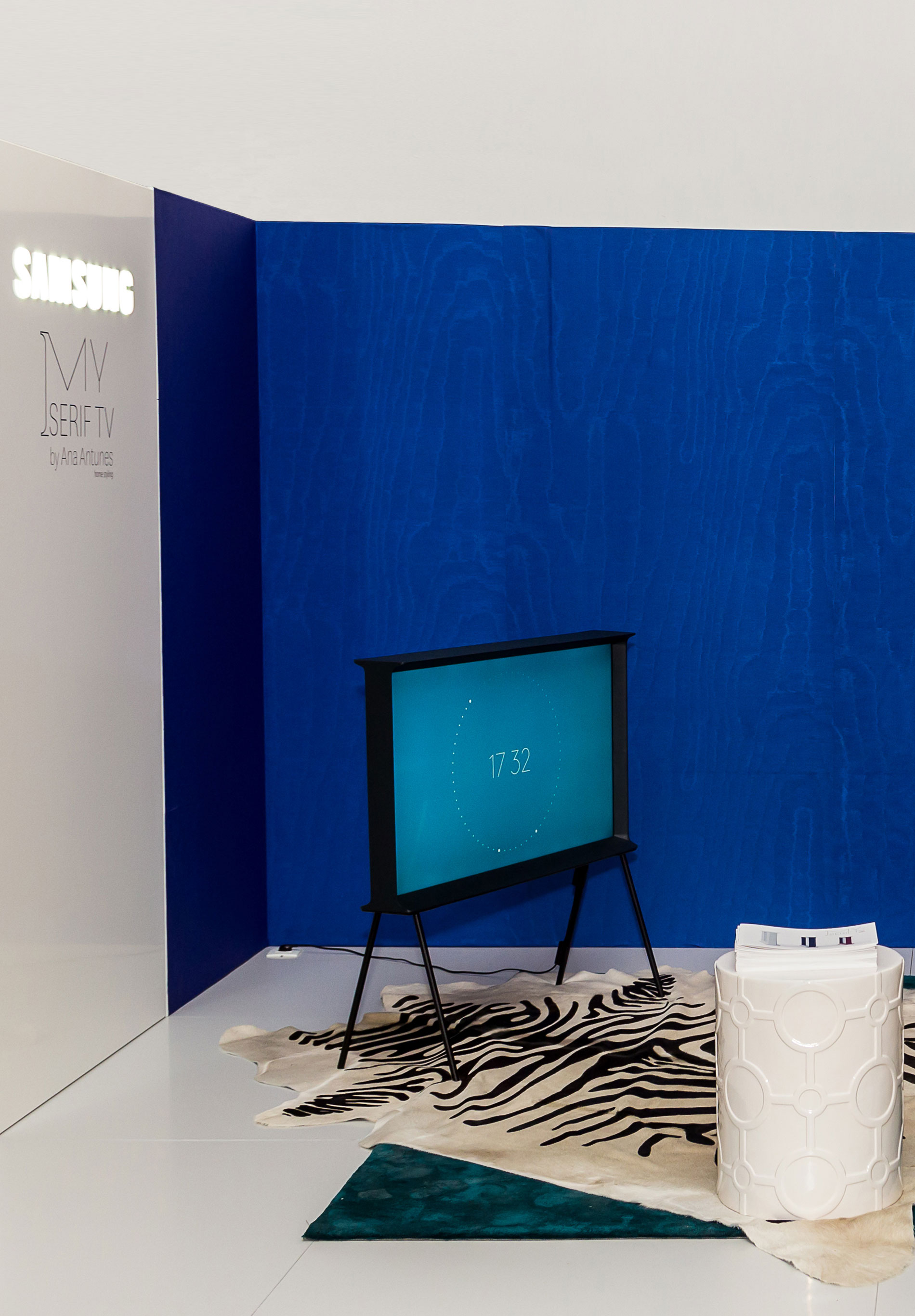 SAMSUNG APRESENTOU A SERIF TV NA MODALISBOA